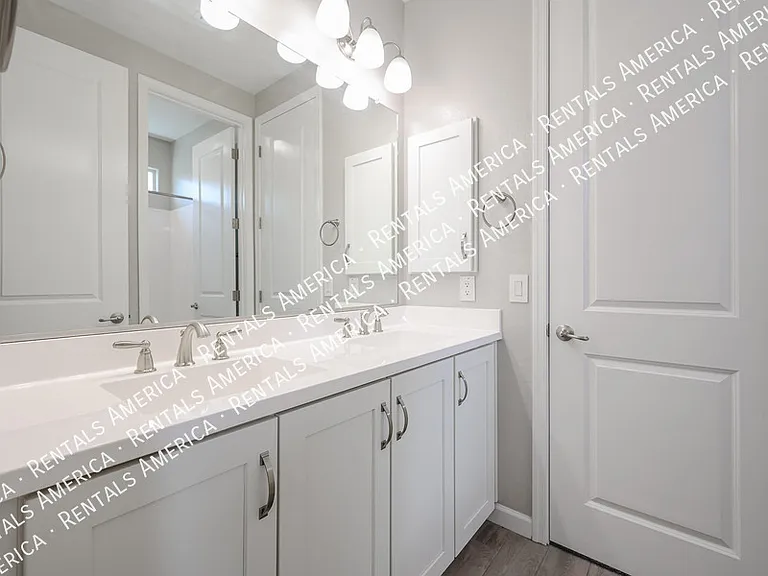 1829 E Saguaro Park Ln — Photo 57