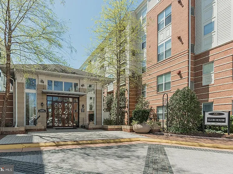 2791 Centerboro Dr #290 — Photo 2