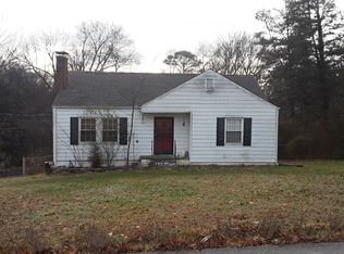 1704 Charles Dr, Knoxville, TN 37918