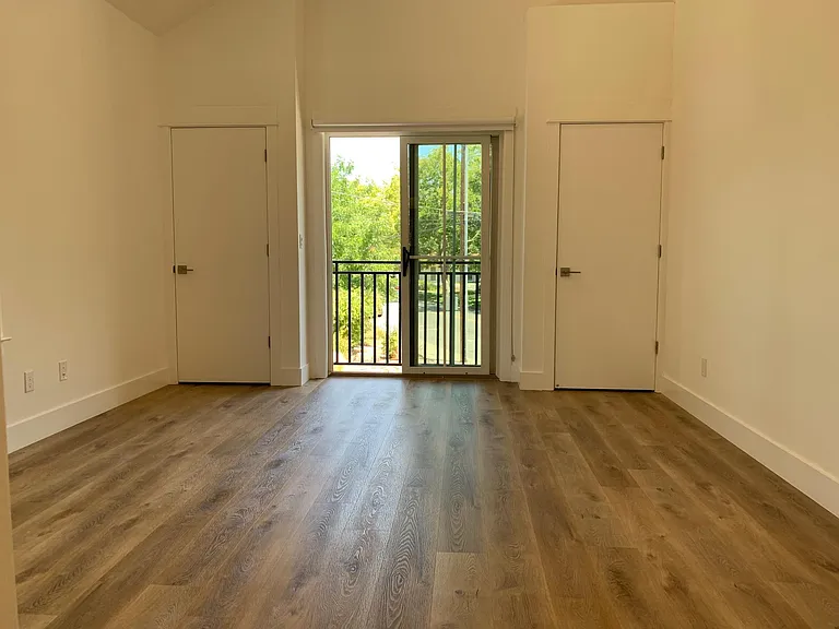 4795 Augustine St #3 — Photo 8