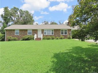 1261 Grapevine Rd, Sandston, VA 23150