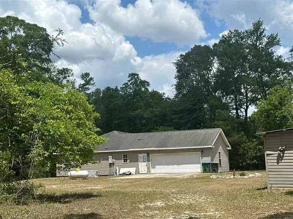 130 Blueberry Ln, Crawfordville, FL 32327