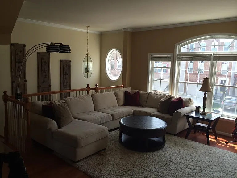 1183 Cambria Ter NE — Photo 5