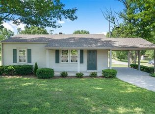 2301 Memorial Blvd, Springfield, TN 37172