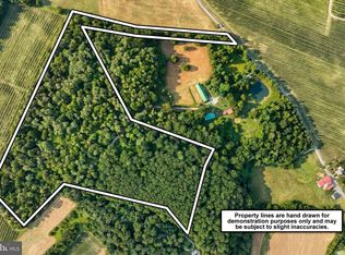 700 White Oak Tree Rd, Gardners, PA 17324