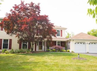 3 Cedar Ct, Princeton Junction, NJ 08550
