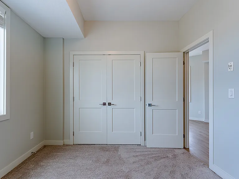 11189 Ellerslie Rd SW — Photo 6