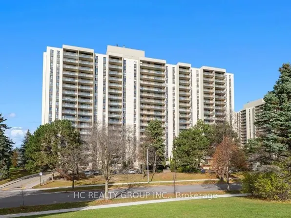 350 Seneca Hill Dr #1611, Toronto, ON M2J 4S7