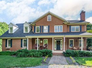 2055 Broad Street Rd, Maidens, VA 23102