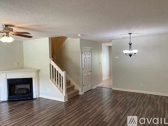 2nd image of 1147 Oak Blossom Way