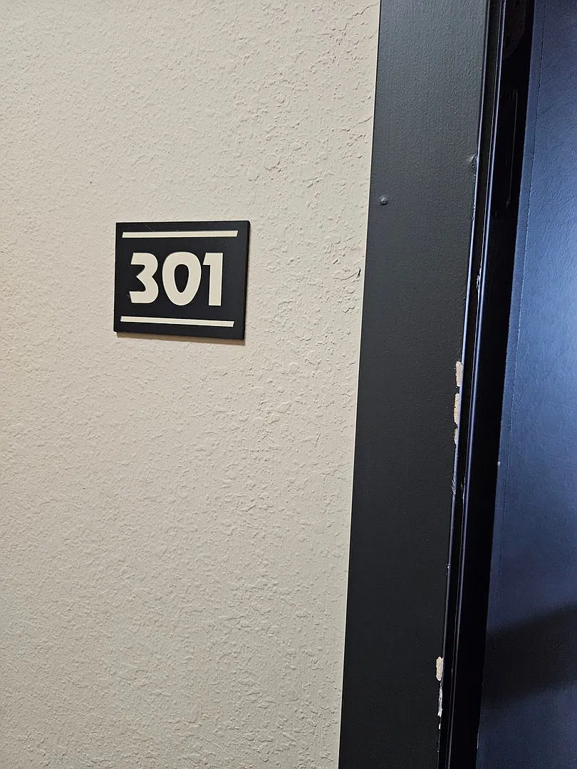 Avenue Flats — Photo 4