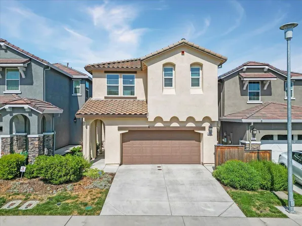 8366 Apothic Way, Sacramento, CA 95829