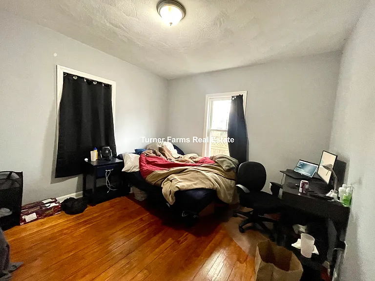 48 Derby St #1A — Photo 22