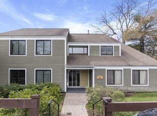 9 Concord Greene UNIT 7, Concord, MA 01742