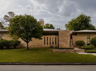 2710 E 34th St, Tulsa, OK 74105