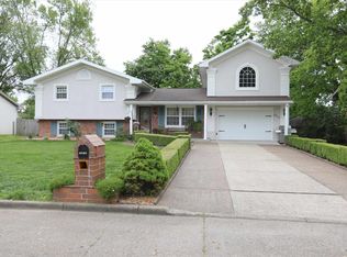 2915 Eastbrooke Dr, Evansville, IN