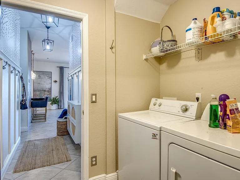 Blue Cypress Lake Ct — Photo 18