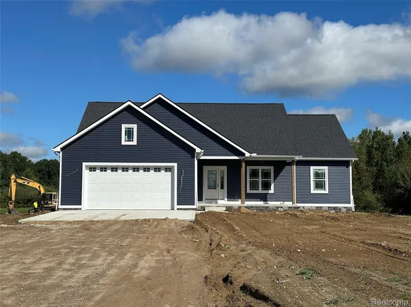 5833 Newark Rd, Attica, MI 48412