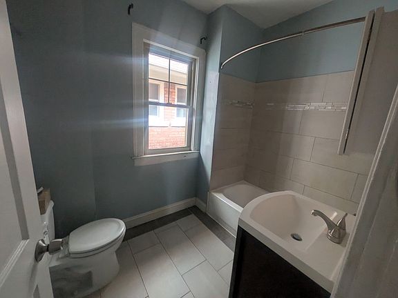 5th image of 1721 Atkinson St