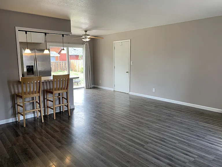 1705 Symons St — Photo 2