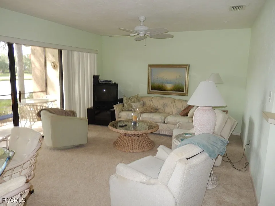 7121 Golden Eagle Ct #613
