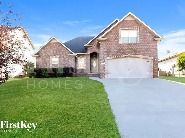 1165 Chinook Cir, Clarksville, TN 37042