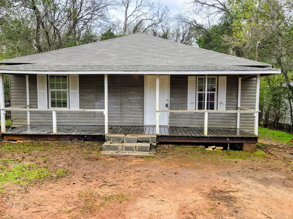 305 E Walton St, Milledgeville, GA 31061