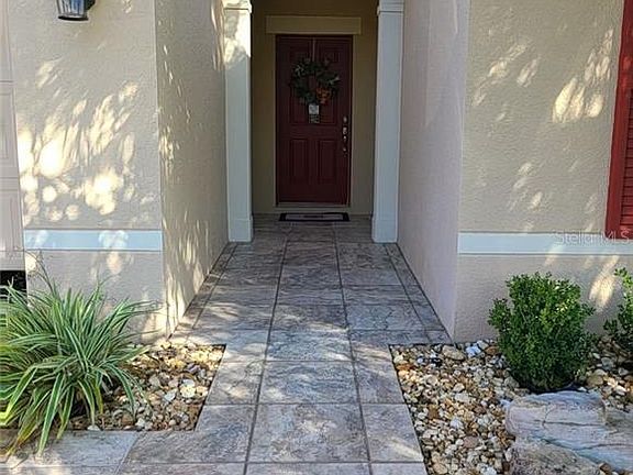 2nd image of 2737 Stanwood Dr