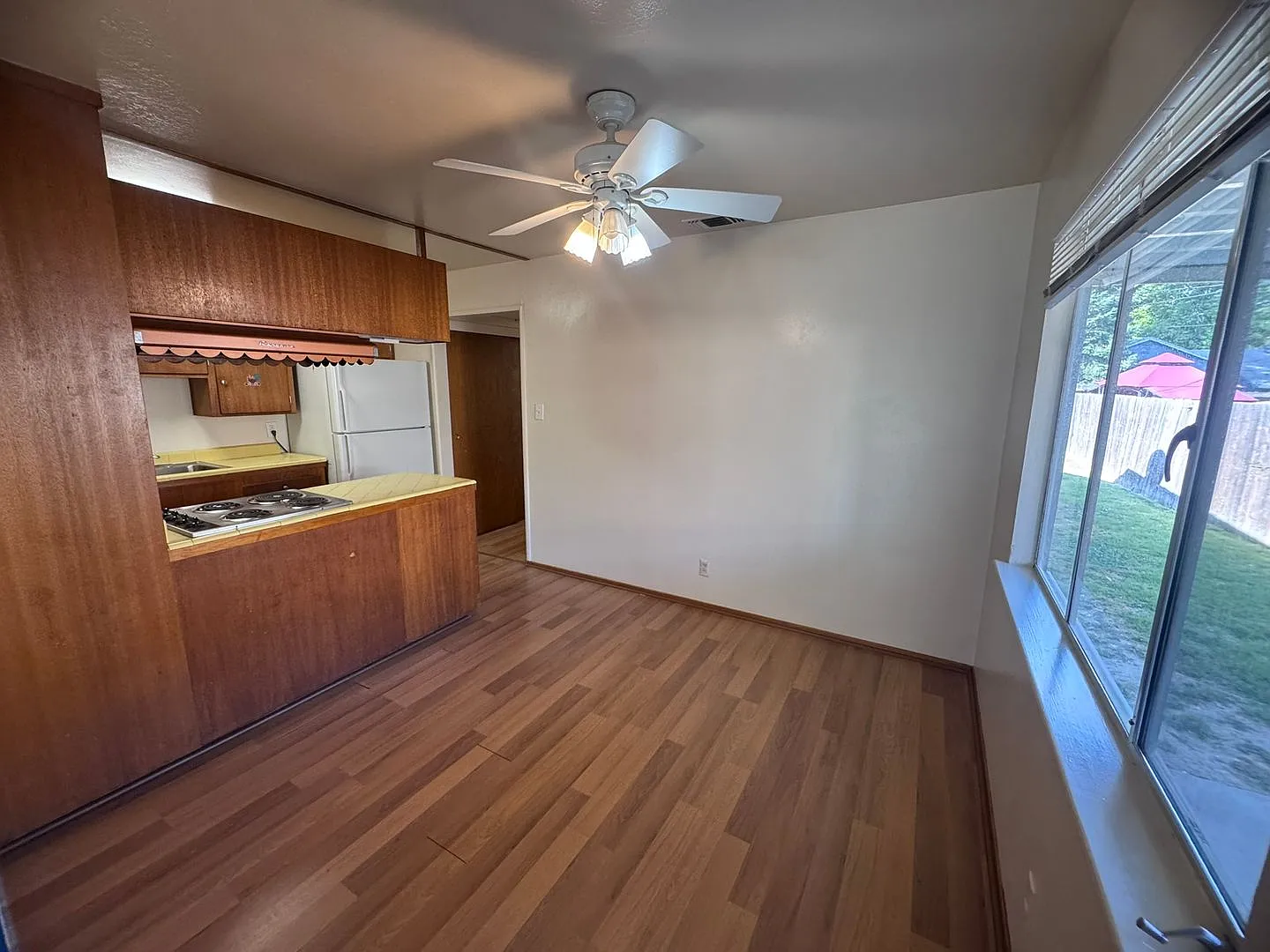 2 Bedroom Duplex in West Sacramento — Photo 4