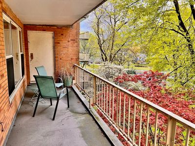 145 Pinckney St APT 402, Boston, MA, 02114