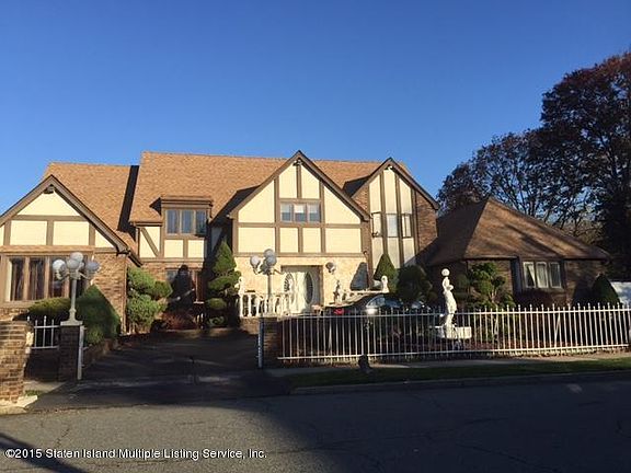 2nd image of 245 Ashland Ave