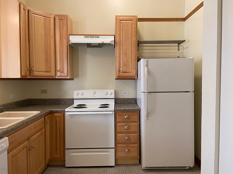 1st image of 104 N Benton St #209