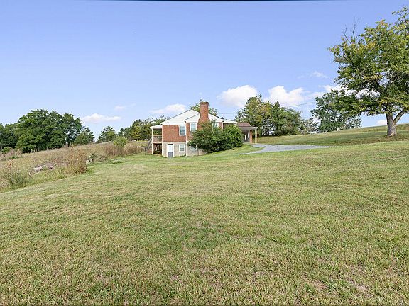 3rd image of 189 Collierstown Rd