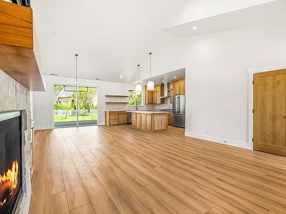 5th image of 44 Peggys Ct