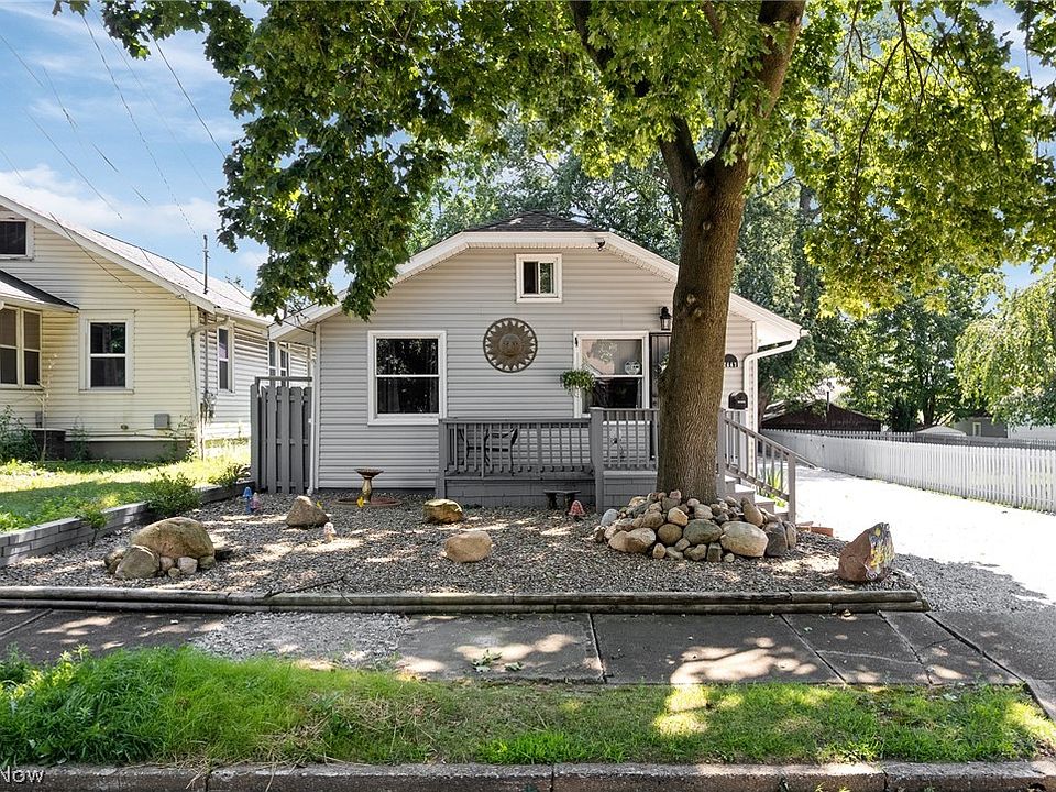 1st image of 2641 Edwin Ave