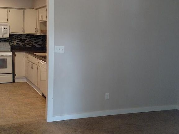 4th image of 504 S California St