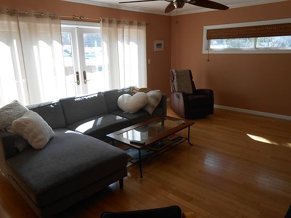 4th image of 4845 San Feliciano Dr