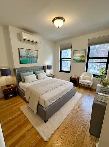 749 9th Ave #303 — Photo 7