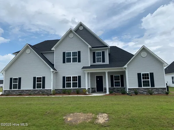 711 Atlantic Coast Lane, Jacksonville, NC 28546