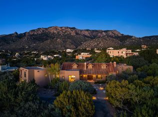 348 Whiteoaks Dr NE, Albuquerque, NM 87122