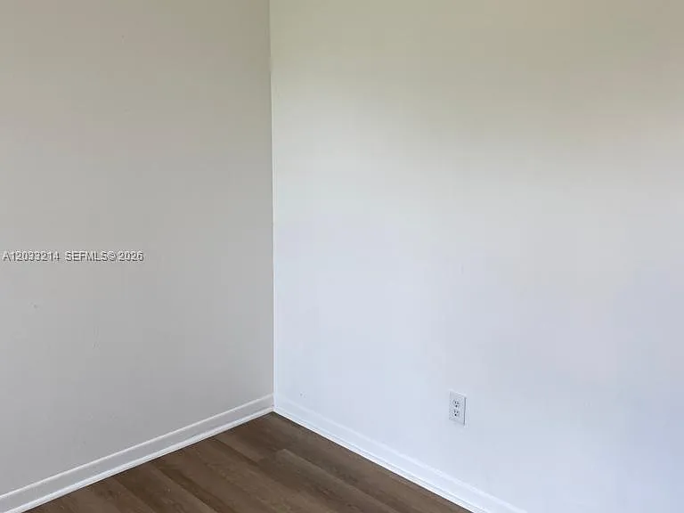9761 W Heather Ln — Photo 18