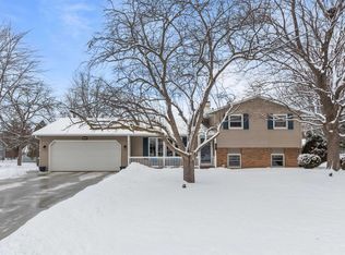 1258 Circle Dr, Green Bay, WI 54313
