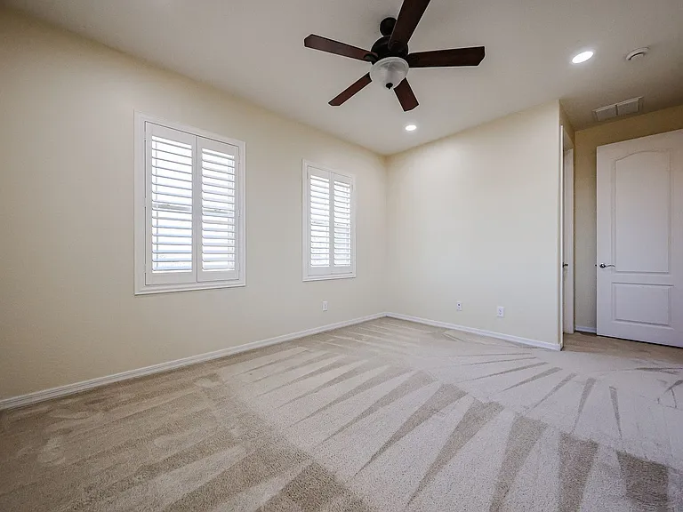 2545 E Ebony Dr — Photo 40