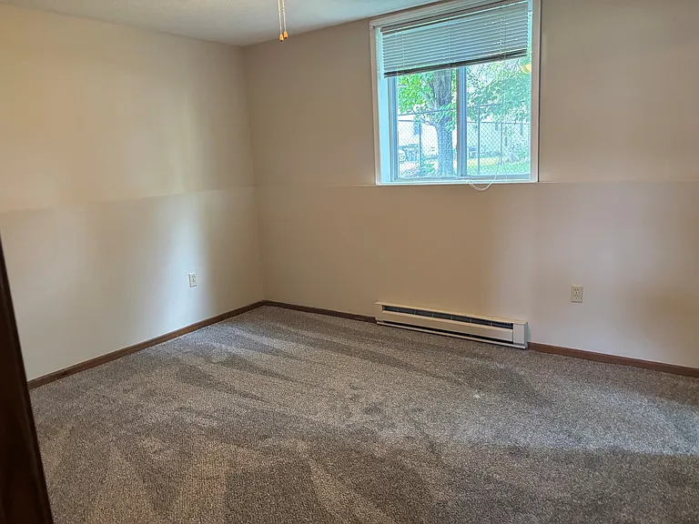 10765 Railroad Ave #3 — Photo 9