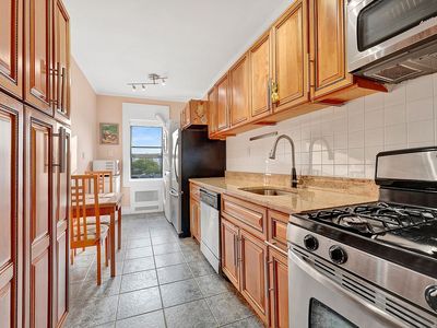 515 Avenue W #C, Brooklyn, NY, 11223