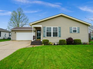 1030 Northpointe Dr, Franklin, IN 46131