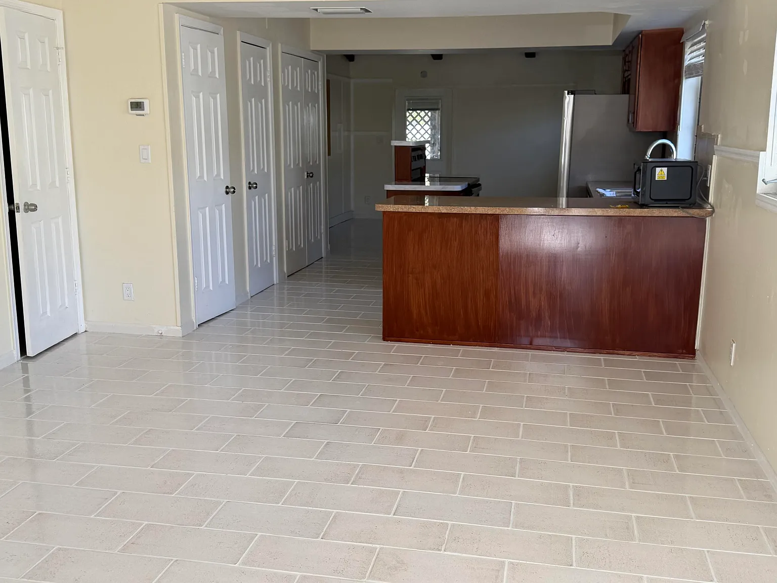 2 bed, 2.0 bath, 1377 sqft, $2,600 — Photo 3