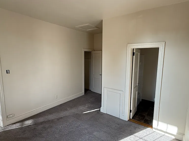 39 N 8th St #4 — Photo 9