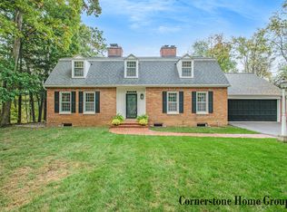 3203 Springbrook Dr NW, Grand Rapids, MI 49544