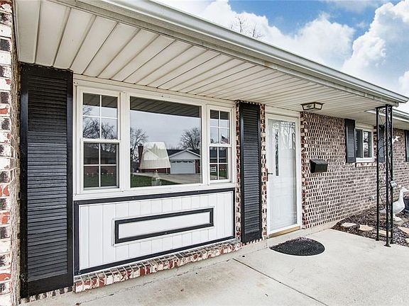 2nd image of 6118 Rosecrest Dr